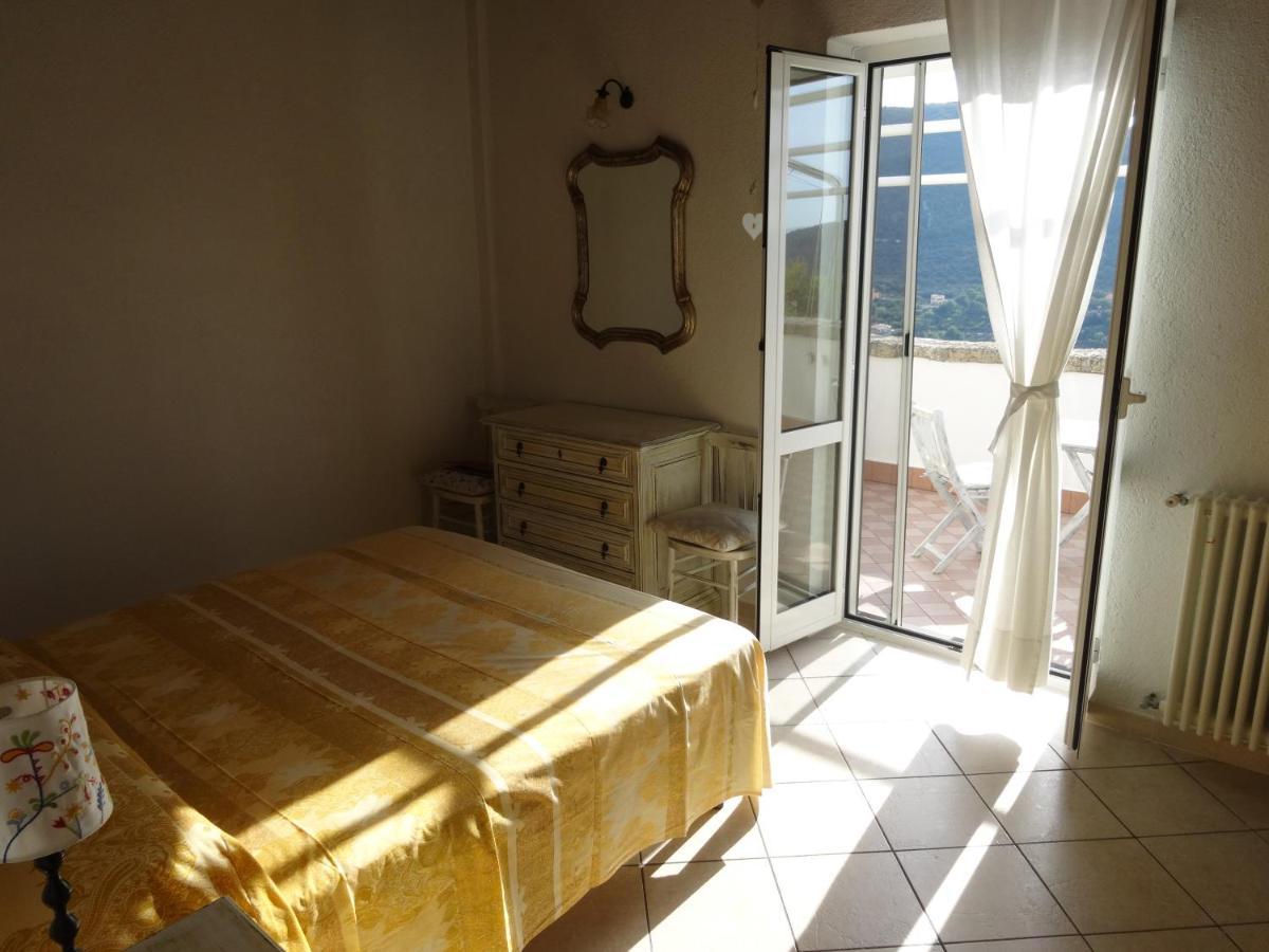 B&B Rubando Le Nuvole Орко-Фельїно Екстер'єр фото